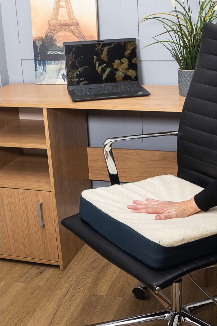 Gel Comfort Cushion (MM) 70X450X385 - Image 2