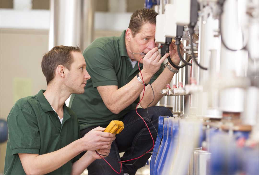 lab equipment installation and maintenance